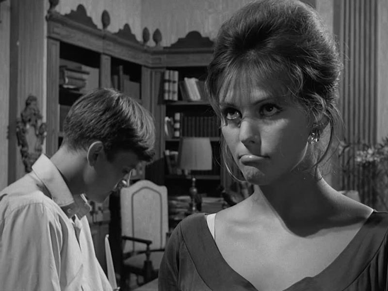 Playlist éphémère #377 – La Ragazza con la&nbsp;Valigia